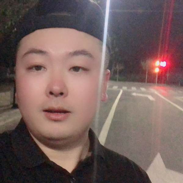 辽宁29岁单身帅哥真诚找对象-云南相亲网