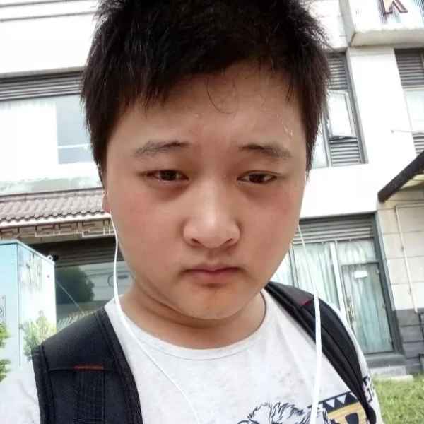 安徽35岁单身帅哥真诚找对象-云南征婚相亲网