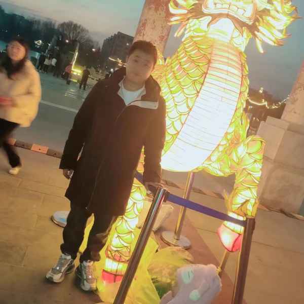 山西32岁单身帅哥真诚找对象-云南征婚相亲网