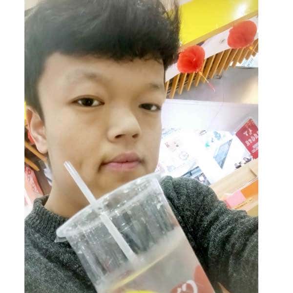 河南27岁单身帅哥真诚找对象-云南征婚相亲网