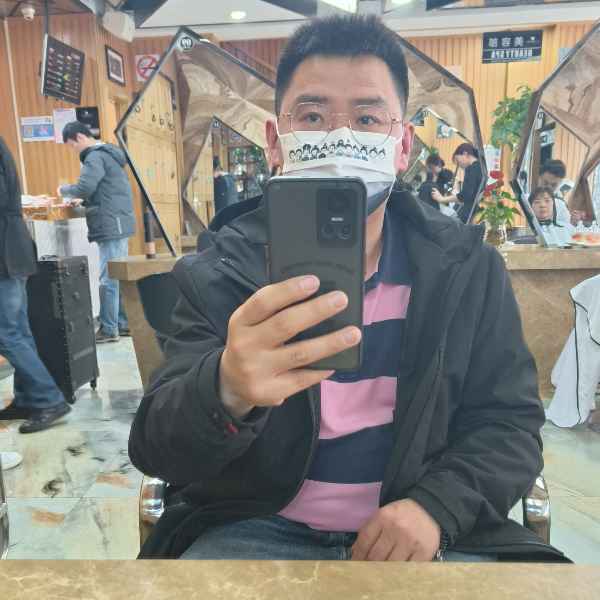 上海36岁单身帅哥真诚找对象-云南征婚相亲网