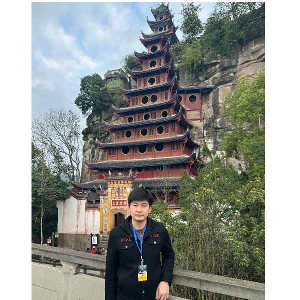 江苏27岁单身帅哥真诚找对象-云南征婚相亲网