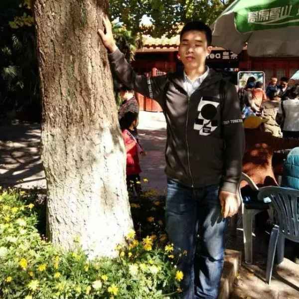 四川33岁单身帅哥真诚找对象-云南征婚相亲网