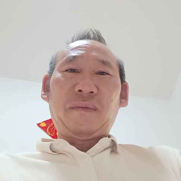 云南55岁单身帅哥真诚找对象-云南征婚相亲网