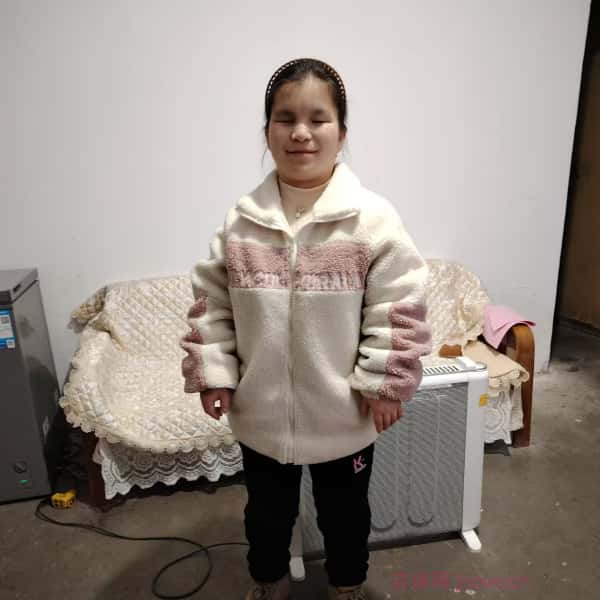 湖北23岁单身美女真诚找对象-云南征婚相亲网