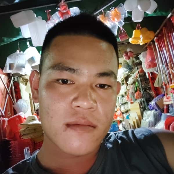 广东29岁单身帅哥真诚找对象-云南征婚相亲网