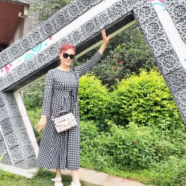 四川61岁单身美女真诚找对象-云南征婚相亲网