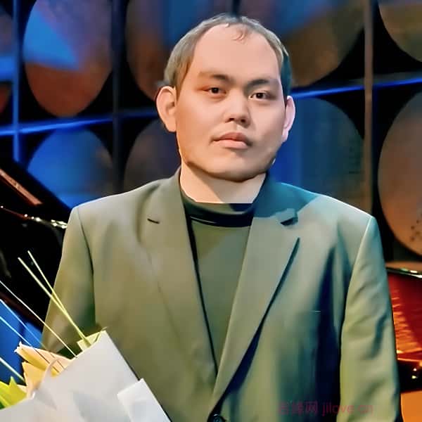 香港27岁单身帅哥真诚找对象-云南征婚相亲网