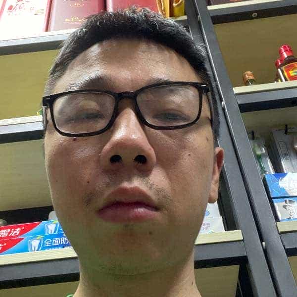 35岁岁湖北单身帅哥 - 云南吉缘网