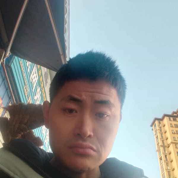 38岁岁湖北单身帅哥 - 云南吉缘网
