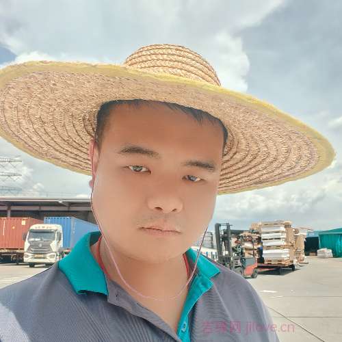 33岁岁湖南单身帅哥 - 云南吉缘网